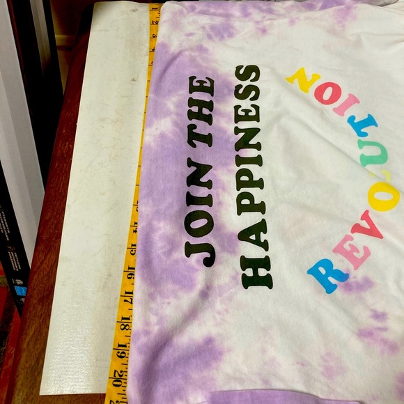 American Eagle join the happiness Revolution New! - Picture 11 of 13